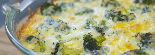 Эта запеканка станет отличным вариантом перекуса (изображение создано с помощью ИИ)