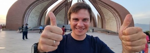 Дмитро Комаров