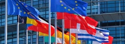 В Евросоюзе отказались от встречи с Путиным и поручили готовить санкции: подробности