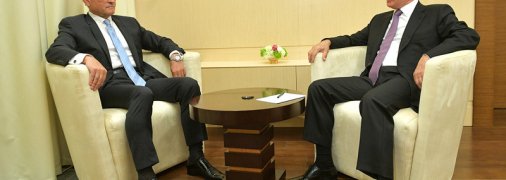 The Wall Street Journal: Санкции Зеленского затронули интересы близкого друга Путина - Виктора Медведчука