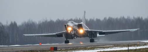 Ту-22М3, находящийся на авиабазе