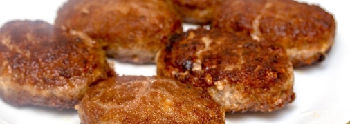 Котлеты получатся очень сочными и нежными