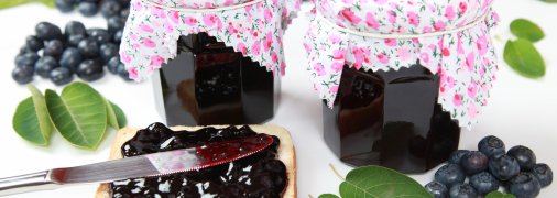 Сырое варенье из черной смородины: 3 витаминных рецепта