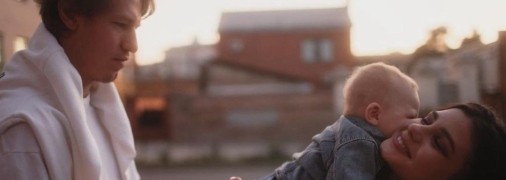 Матвей Сафонов с бывшей женой и ребенком