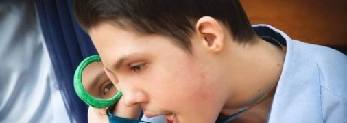 Бюрократия или издевательство?: подростку с редким генетическим заболеванием не дает покоя военкомат