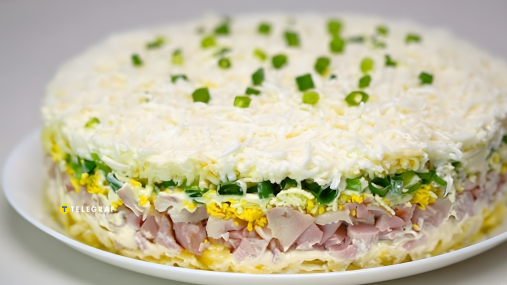 Селедка под "периной" вместо "шубы": как приготовить новую закуску к столу (видео)