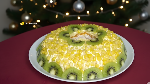 Яркий новогодний салат "Малахит": гости будут в восторге от этого блюда (видео)