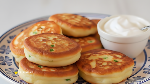 Забудьте про обычные оладьи: добавьте один ингредиент, и завтрак станет шедевром