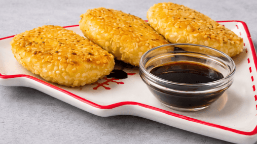 Хрустящие и сырные: наггетсы, которые исчезнут первыми со стола (видео)