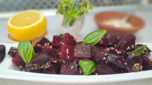 Свекла, которая меняет мысль: маринованная закуска, которая нравится даже скептикам (видео)
