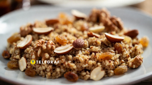 Чтобы было вкусно и не преть на кухне: как приготовить "ленивую кутью" из булгура