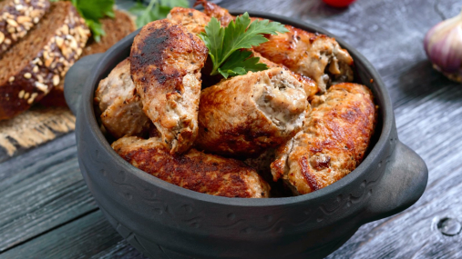 Вкус, проверенный поколениями: сочные крученики с грибной начинкой (видео)