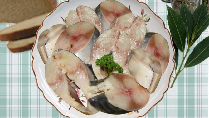 Маринована скумбрія (відео)