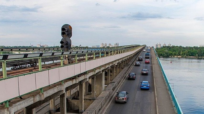 Киев взорвали мост