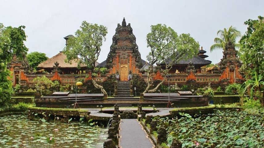 Удивительные храмы Индонезии, которые поражают воображение (Фото)